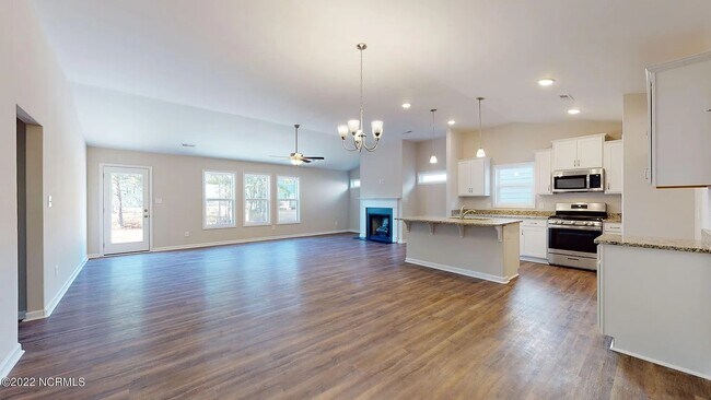 121 Grantham Pl in New Bern, NC - Building Photo - Building Photo