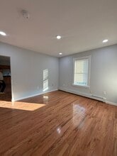 78 Hollis St in Worcester, MA - Building Photo - Building Photo
