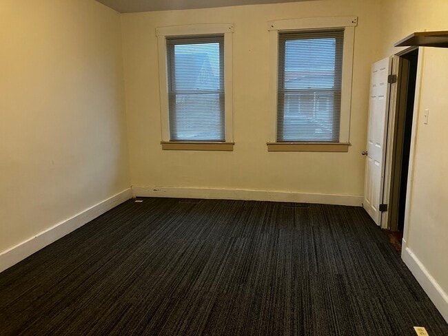 property at 103 N Depot St