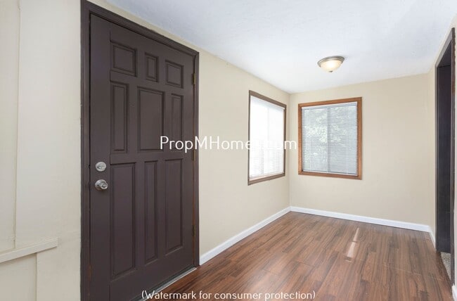 6721 SE 84th Ave in Portland, OR - Building Photo - Building Photo