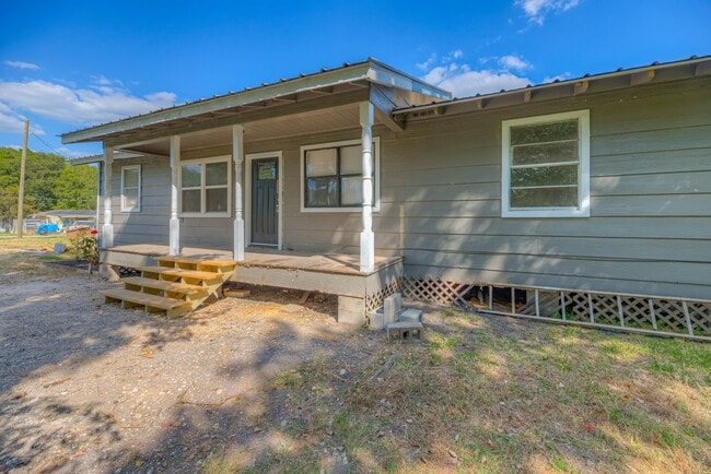 property at 346 Pratt Rd