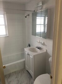 503 Stuyvesant Ave, Unit 1 photo'