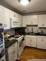 134 Summer St, Unit 7 in Malden, MA - Building Photo