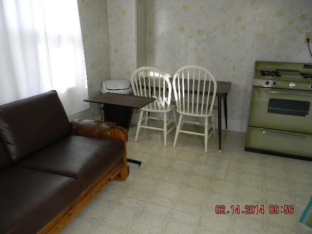 915 Lee St in Rock Springs, WY - Building Photo - Building Photo