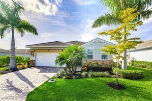 28044 Sanibel Sands St in Bonita Springs, FL - Building Photo