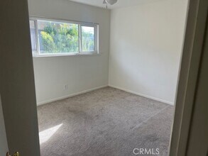 5851 Woodman Ave in Los Angeles, CA - Building Photo - Building Photo