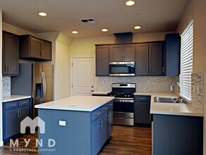 2497 Ben Ali Wy in Sacramento, CA - Building Photo - Building Photo