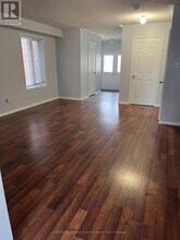 3532 Southwick St in Mississauga, ON - Building Photo - Building Photo