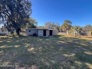 8931 Devonshire Blvd in Jacksonville, FL - Foto de edificio - Building Photo