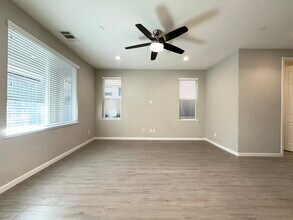 6025 Palermo Way in Roseville, CA - Building Photo - Building Photo