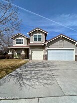 9535 Comanche Moon Dr in Reno, NV - Building Photo