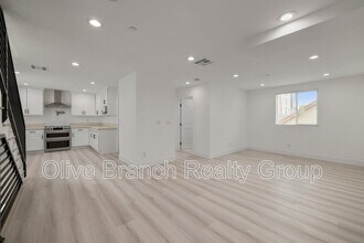 637 N Kingsley Dr in Los Angeles, CA - Building Photo - Building Photo
