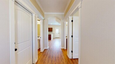 2900 Horseback Ct in College Station, TX - Foto de edificio - Building Photo