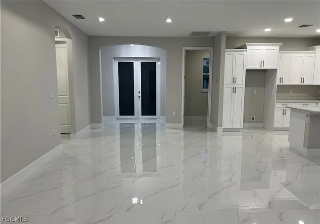 2612 16th St W in Lehigh Acres, FL - Building Photo - Building Photo