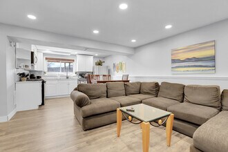 9487 Jason Way in Thornton, CO - Building Photo - Building Photo