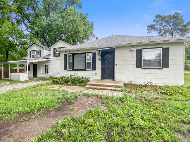 1123 S Haden St in Independence, MO - Building Photo - Building Photo