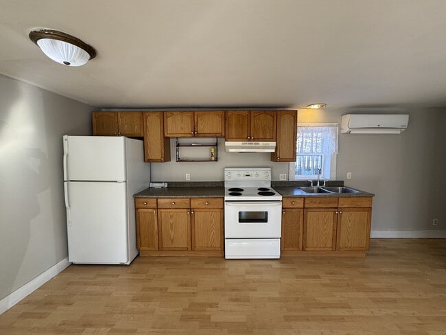 property at 318 Main St