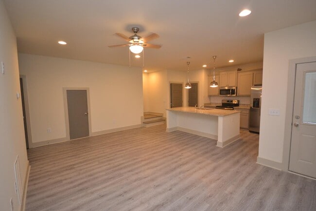 3925 Overbrook Dr in Columbia, SC - Building Photo - Building Photo