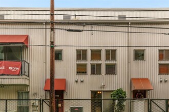 918 Ruthven St in Houston, TX - Foto de edificio - Building Photo