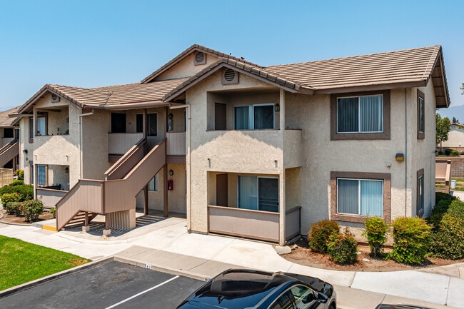 Cactus Grove Apartments