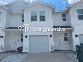 9881 McLuvin Rd in Pensacola, FL - Building Photo