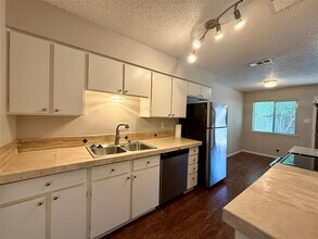 3515 Westchester Ave in Austin, TX - Building Photo - Building Photo