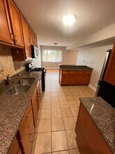 2000 Bayside Dr in Palatine, IL - Building Photo - Building Photo