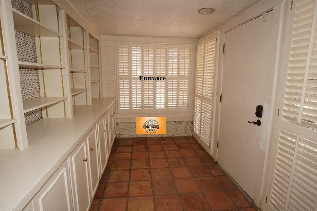 2325 N Kansas St in El Paso, TX - Building Photo - Building Photo