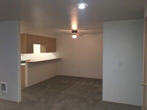 2022-2022 SW 22nd St in Redmond, OR - Building Photo - Building Photo