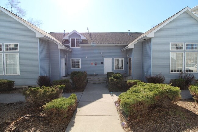 property at 2217 N Hamilton St