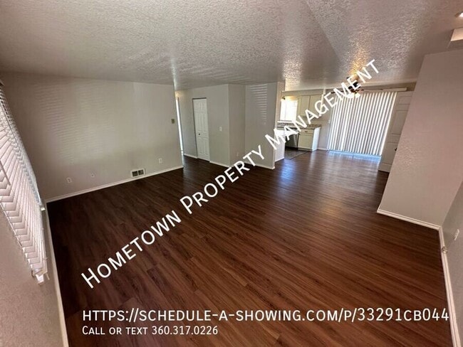 9220 Clover Dr SE in Olympia, WA - Building Photo - Building Photo