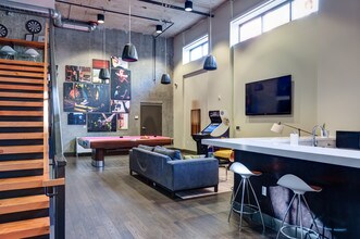 Cumulus SLU in Seattle, WA - Building Photo - Building Photo