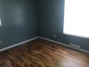 576 Pinecrest St in Holland, MI - Building Photo - Building Photo