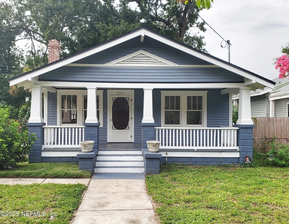 2311 Dellwood Ave in Jacksonville, FL - Building Photo