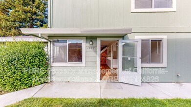 1877 Dorado Ct in Santa Rosa, CA - Building Photo - Building Photo