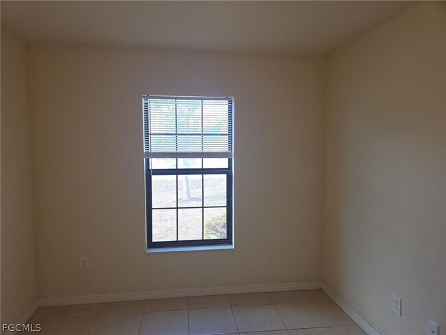 property at 233 SE 23rd Pl