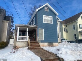 17 Walnut Terrace in Bloomfield, NJ - Building Photo