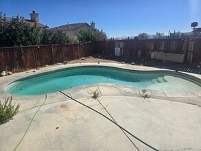 11676 Azalia Dr in Adelanto, CA - Building Photo - Building Photo
