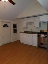 10 Halsey St in Roxbury Township, NJ - Foto de edificio - Building Photo