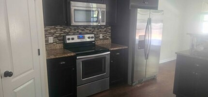 174 Green Paddock Cir in Guyton, GA - Building Photo - Building Photo