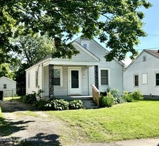 1028 Camden Ave in Louisville, KY - Building Photo