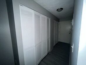 416 Franklin Ave in Hartford, CT - Foto de edificio - Building Photo