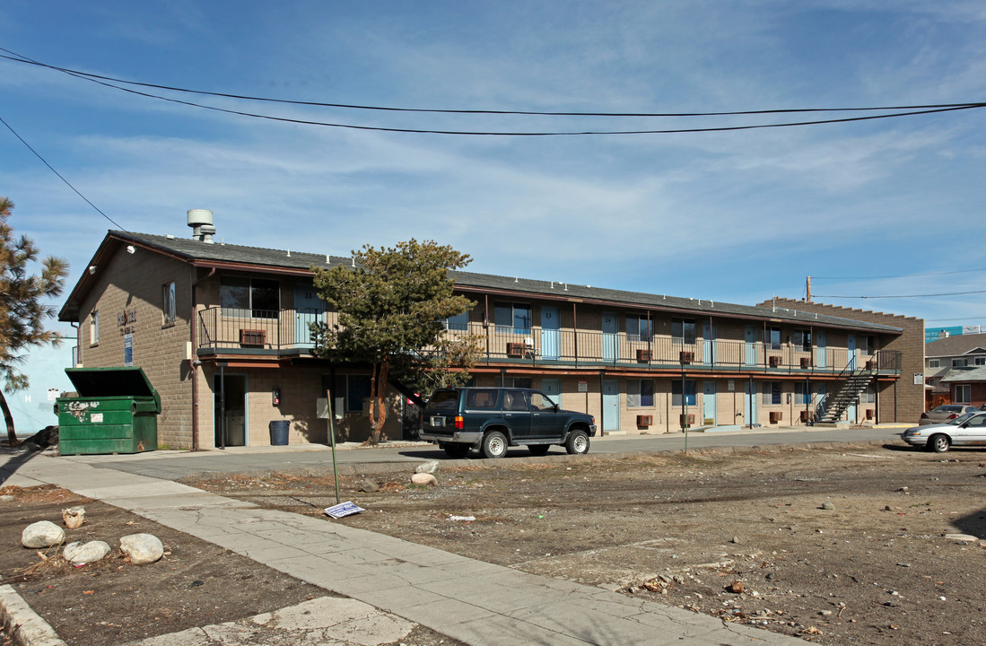 Habitat Flats in Reno, NV - Building Photo