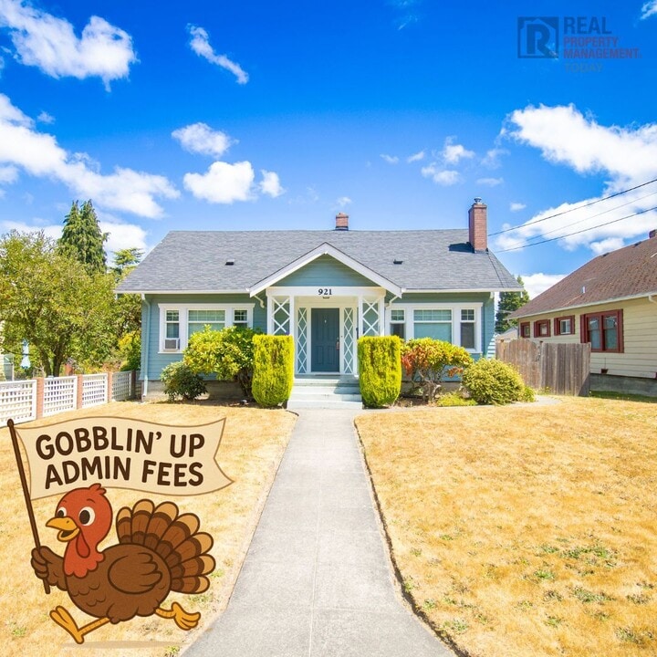 921 N Alder St in Tacoma, WA - Building Photo