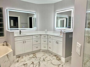 13710 Callington Dr in Wellington, FL - Building Photo - Building Photo