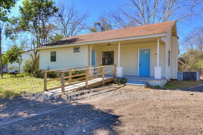 2401 Norfolk St in Augusta, GA - Building Photo - Building Photo