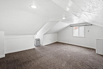 2015 Jane St in Pittsburgh, PA - Building Photo - Building Photo