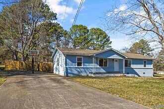 107 Beaver Run Dr in Madison, AL - Building Photo - Building Photo