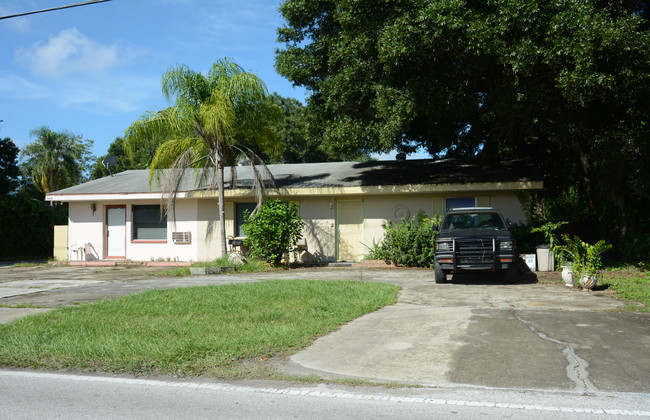 8418 N Grady Ave in Tampa, FL - Building Photo - Building Photo