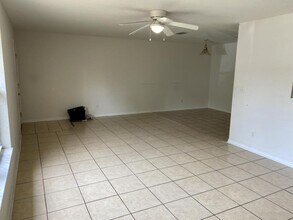 1093 N Lion Cub Point in Lecanto, FL - Building Photo - Building Photo